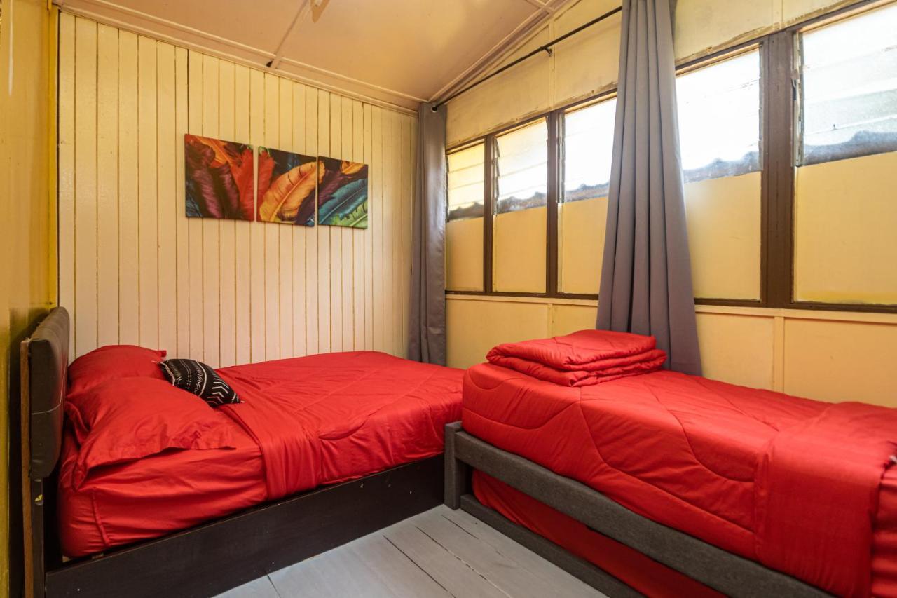 Aiza Homestay Opposite Abang Strawberry Taman Sedia Тана Рата Екстериор снимка